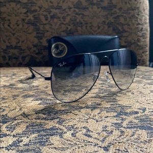 RAYBAN AVIATOR BLACK TO CLEAR GRADIENT unisex